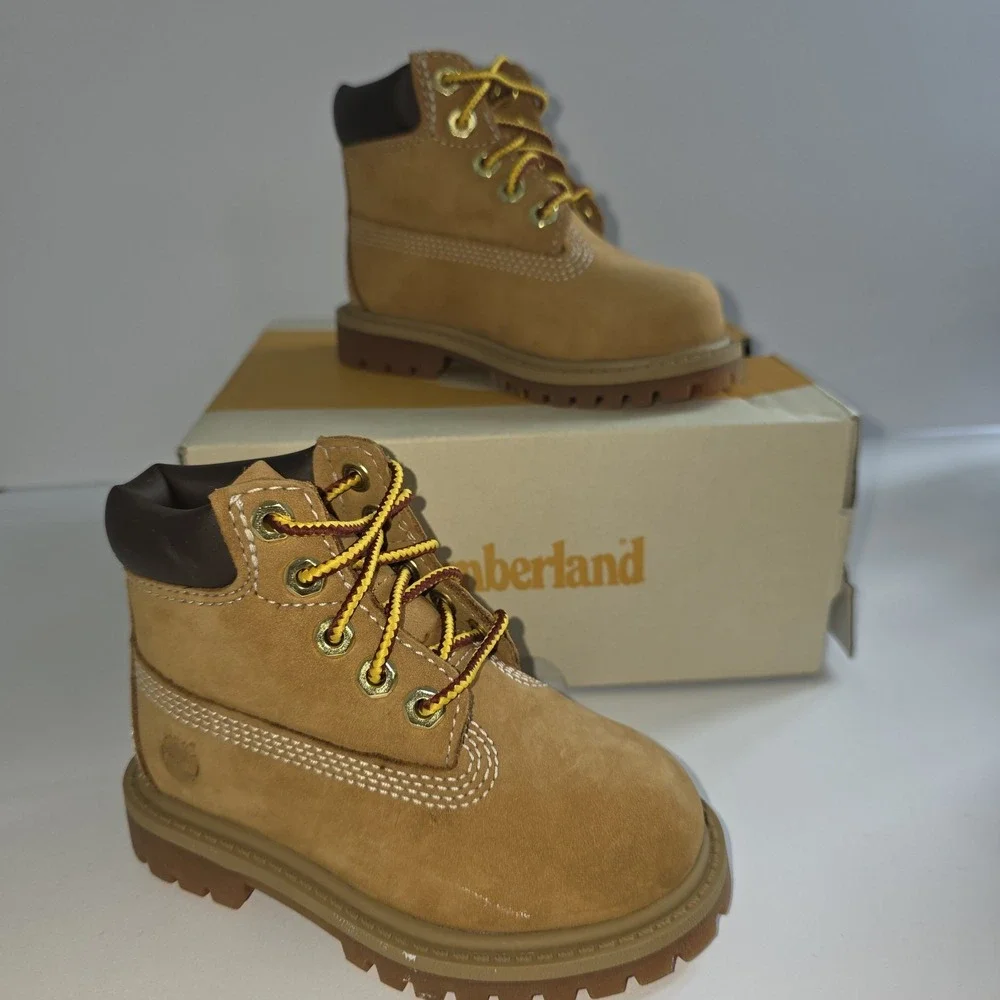 New Timberland Waterproof Boot Wheat Nubuck Toddler Size 5  TB01280971 Shoe
